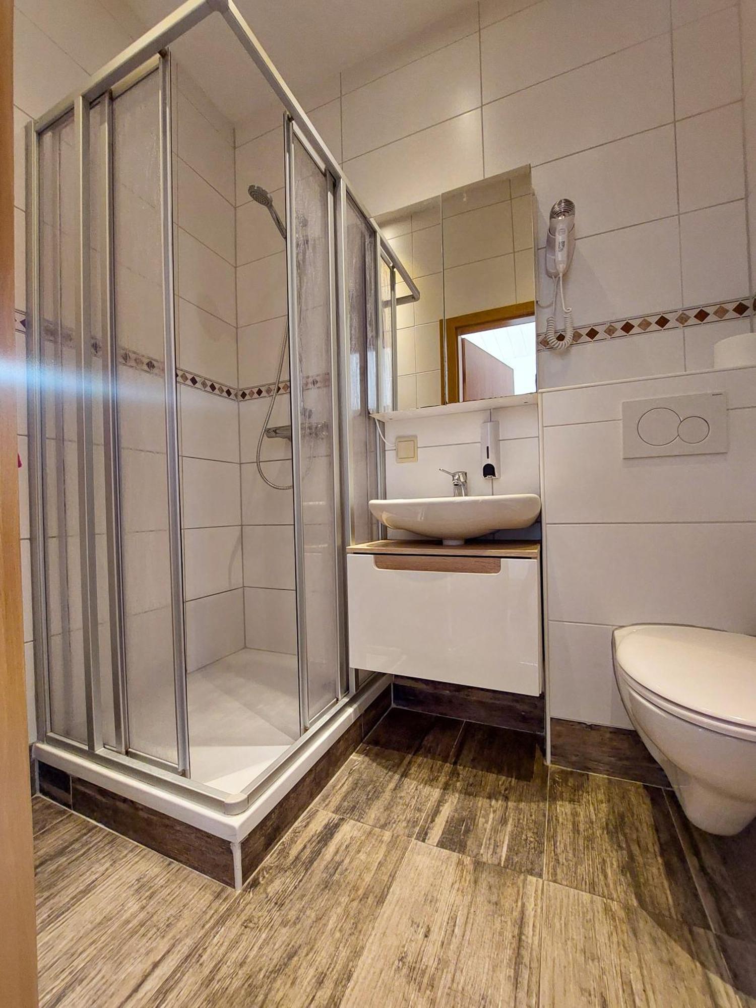 Zur Deutschen Eiche - Fruehstueckspension Und Ferienwohnungen Großschönau Chambre photo