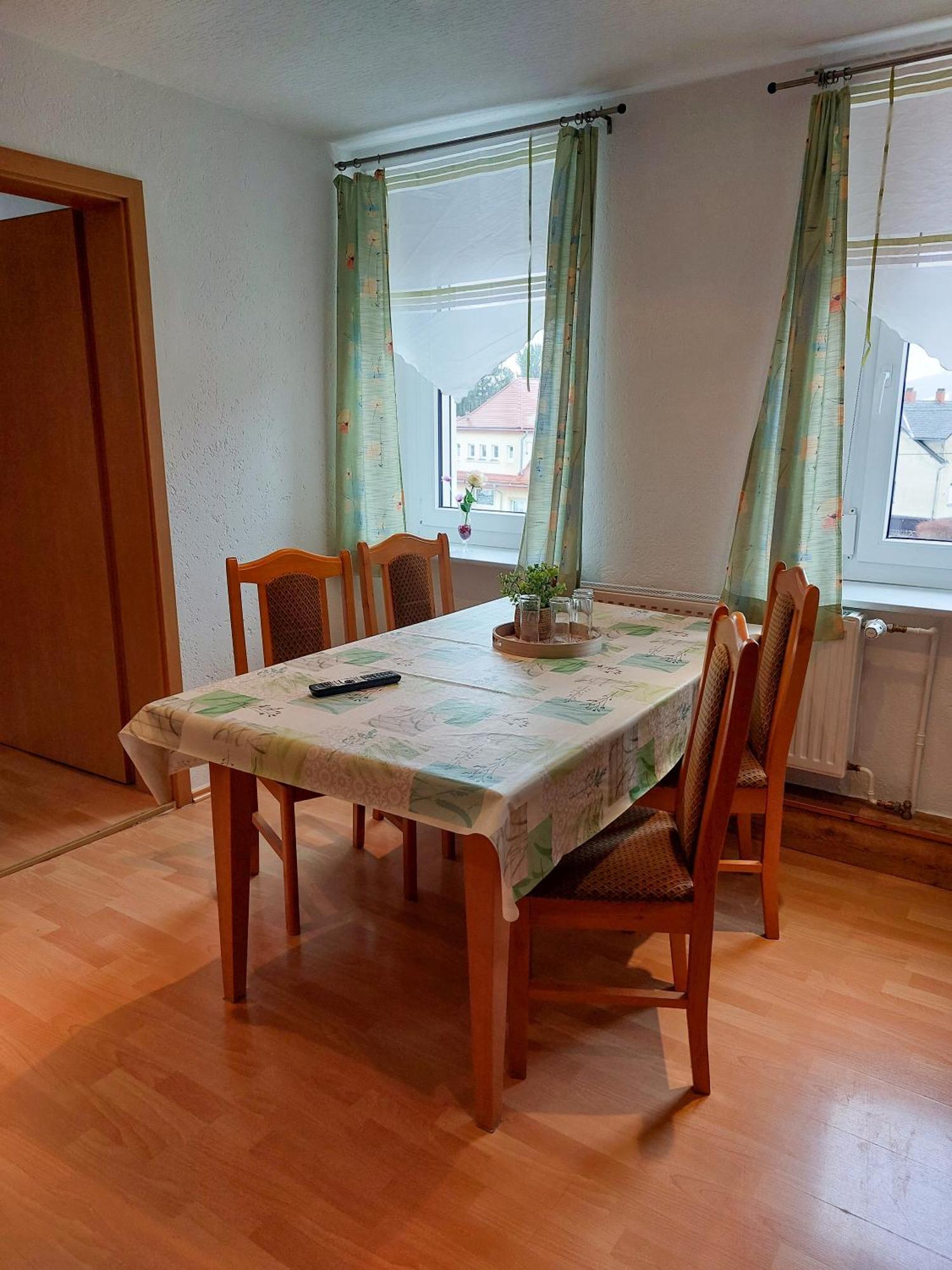 Zur Deutschen Eiche - Fruehstueckspension Und Ferienwohnungen Großschönau Chambre photo